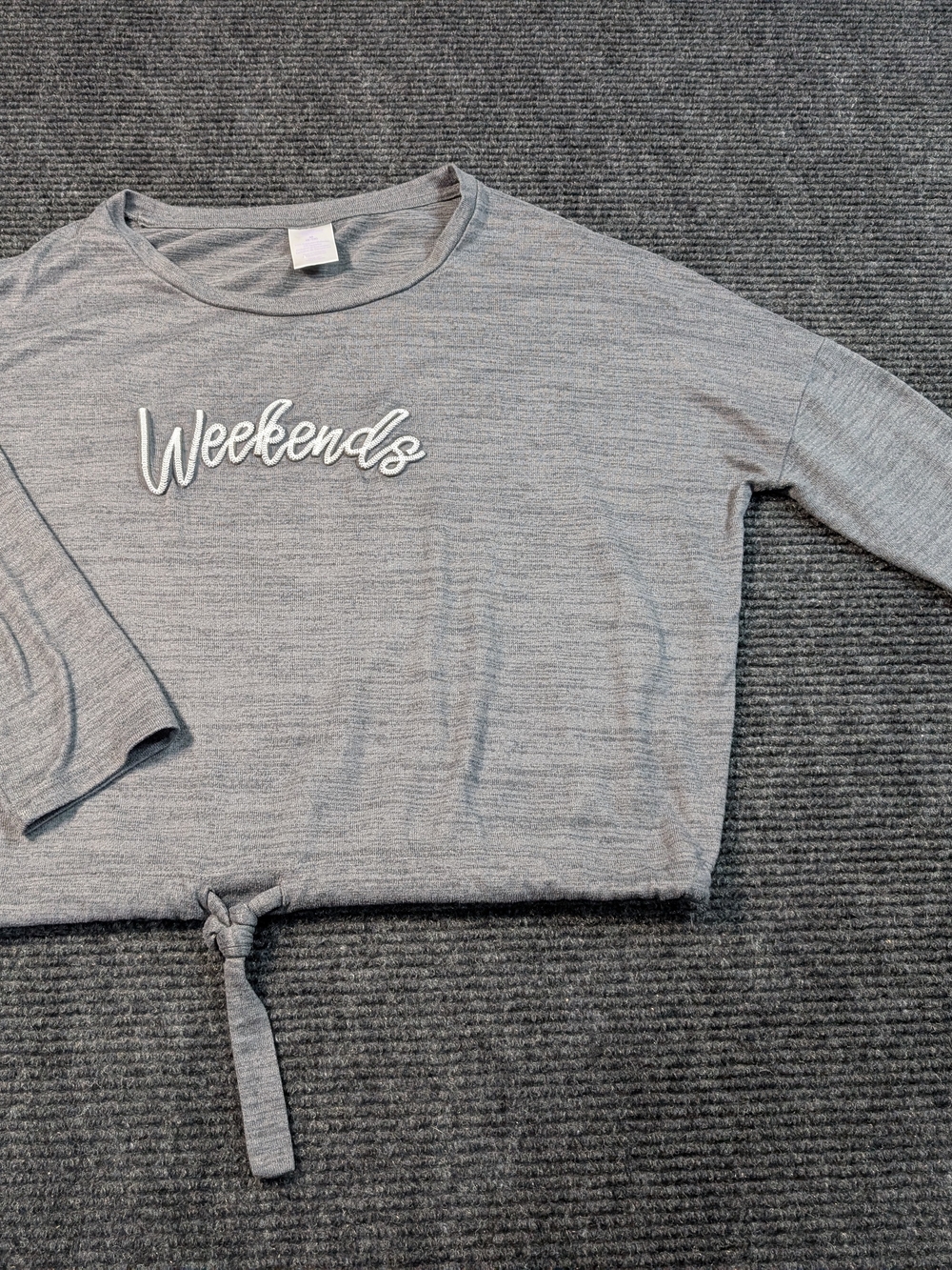 Secret Treasures Weekends Gray Tie-Front Lounge Top Medium (8-10) Long Sleeve